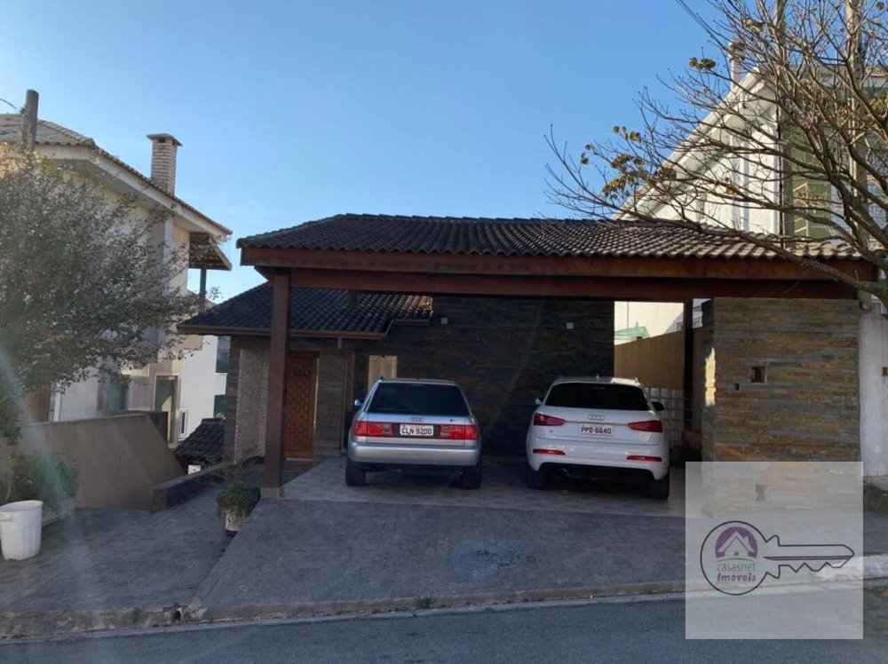 Casa em Condomínio - Venda - Jardim Rio das Pedras - Cotia - SP